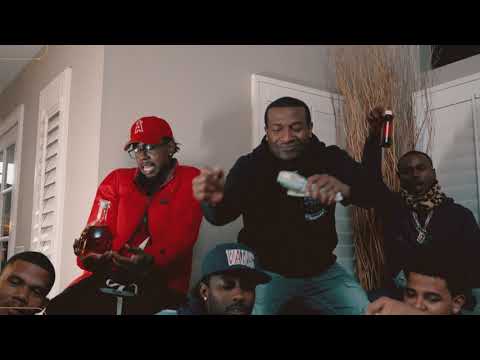 Dolla Davis x Ray Bands - "In The Field" | shot by @ThomasTyrell619