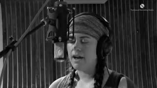 Blackbird - Leigh Lesho