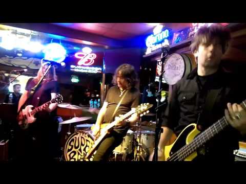 The SuperBees - 