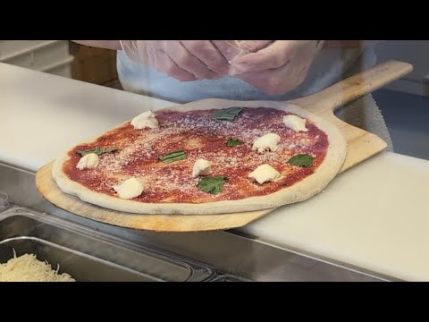 90 Second Pizza Newmarket Newest Authentic Napolitan Pizzeria MAKES A GREAT PIZZA