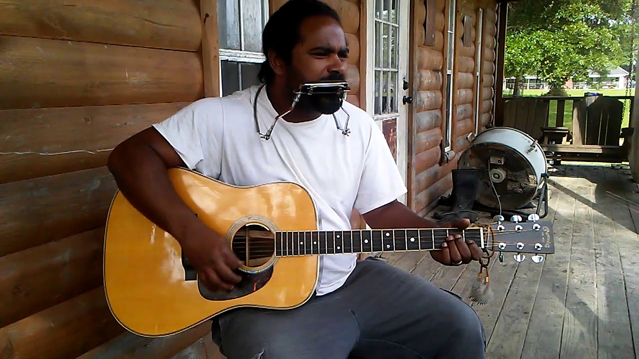 Promotional video thumbnail 2 for Clausy Bernard