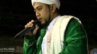 Download lagu Nurul Musthofa - Allah Kholiquna (Versi Gambus) mp3