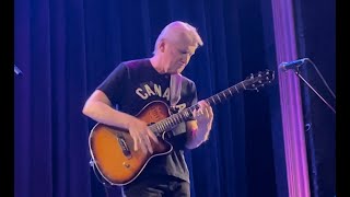 Download lagu Rik Emmett Last and Potential Final Concert, Live in Toronto - Act II - Triumph and the Old Stuff mp3