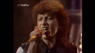 Wishbone Ash - No More Lonely Nights