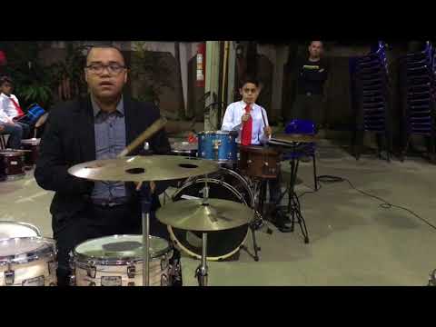 Deus Excelso - Visão da Bateria.