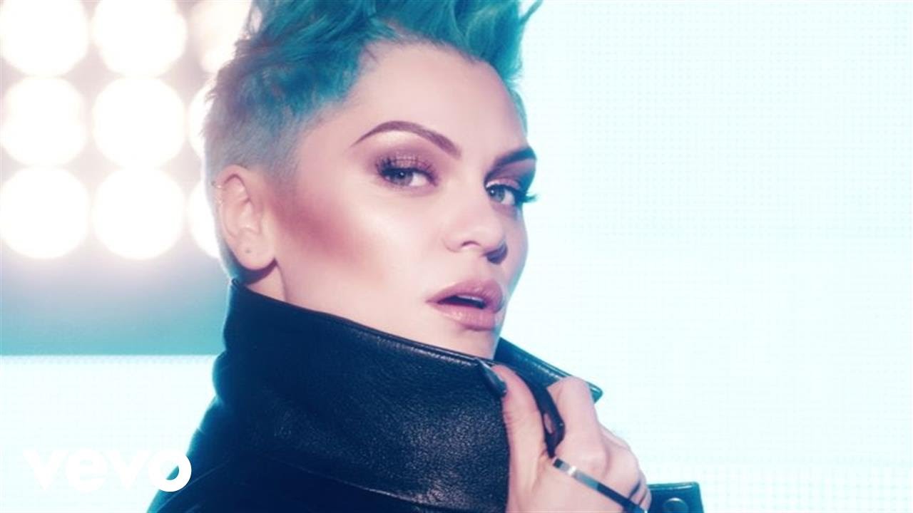 Jessie J — Can’t Take My Eyes Off You (Make Up For Ever)