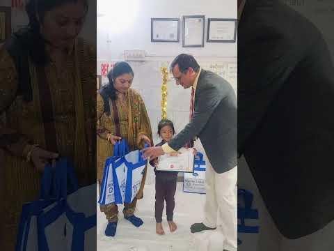 Deepakshi Participating in Delhi Drawing Competition at sheetal chhaya diagnostics #ajaykaushik #kid
