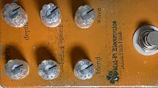 Video thumbnail for mid-fi electronics"Deluxe Pitch Pirate" by maruhachi08