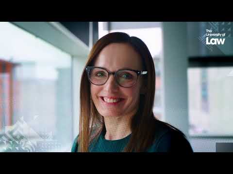 Meet our Solicitor lecturers – Lisa and Natalie