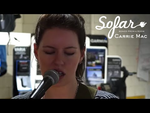 Carrie Mac - Ain't Gonna Miss You | Sofar Edinburgh