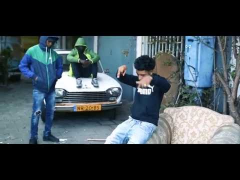 Roodje - De Straat Op  (Official Video)