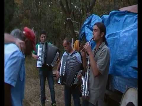 Estrada Sumrakovac - Vlaško kolo na fruli