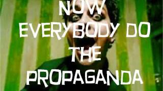 Green Day American Idiot lyrics vid