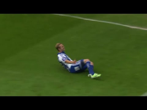 Engvall lämnas helt fri - styr in 1-0-målet - TV4 Sport