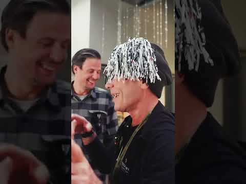 Iron Maiden sings National Anthem at LA Kings Game 🤘