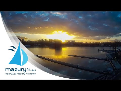 Leniwe chmurki i przebłyski słońca, lutowy timelapse cz. 7