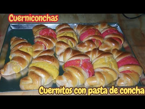 Cuerniconchas Cuernitos dulces con pasta de concha panadería en casa