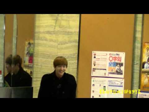 130124 kiss the radio Onew