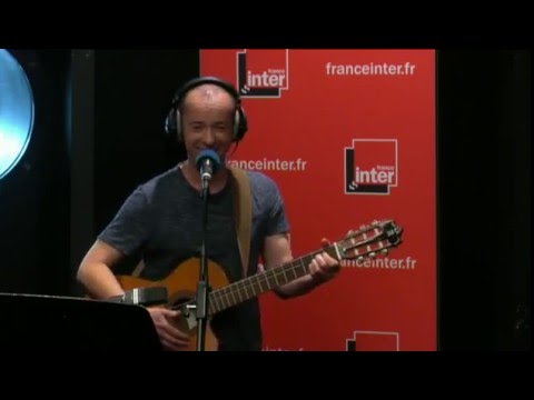 La cousine tout équipée - La chanson de Frédéric Fromet