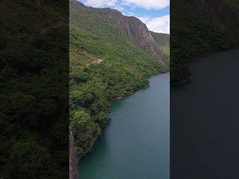 Embalse del Guavio Gachala Cundinamarca, Simplemente Hermoso🌳🌳.