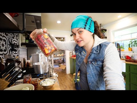 Easy Fridge Pickles | Preserving the Harvest