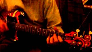 Test Epiphone Emily Strange - Red Fire Day - Sound Bound