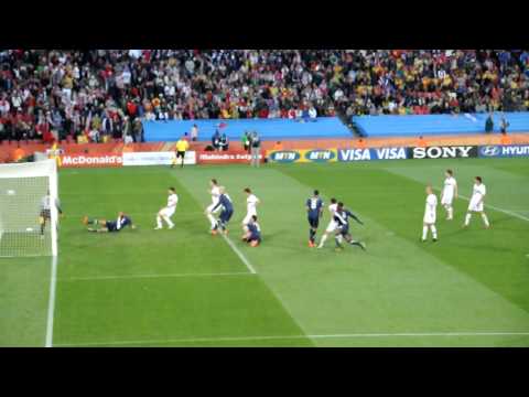 USA vs Slovenia Near goal by Dempsey