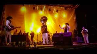 Video El Amanecido (En Vivo) de Colmillo Norteño