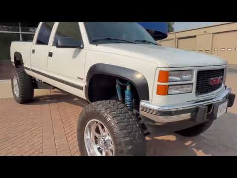 Modified 2000 GMC Sierra K2500 SL