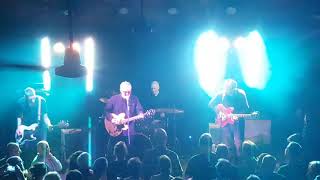 House of Love - Love In A Car - live at the Trades Club