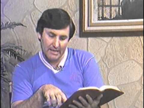 1 Corinthians 8:1-10:32 lesson by Dr. Bob Utley