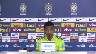 Luiz Gustavo quer dar sempre o seu melhor
