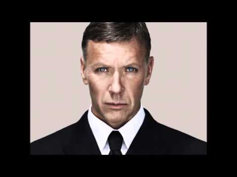 Gunvald larsson ( jävla apparat )