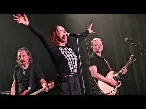 Echobelly live at The Electric Ballroom Camden 16/10/2025  