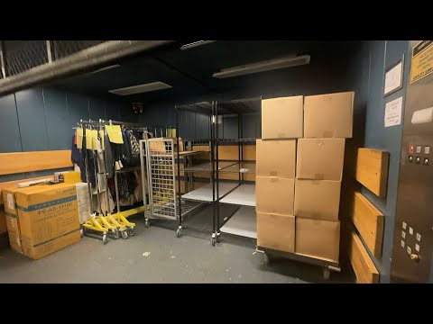 Schindler Hydraulic Freight Elevator @ Macy’s - Willow Grove, PA