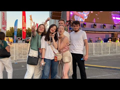 VLOG: MOSCOW FASHION WEEK, ПОЕМ МАТРИЦУ С БЕЛЯКОВОЙ, НЕЗАКОННО ПРОШЛА В ПГ НА ВЫПУСКНОЙ