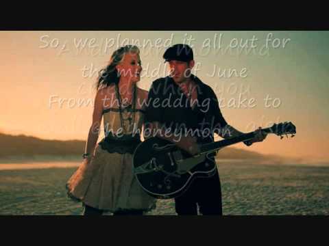 Thompson Square-Are You Gonna Kiss Me Or Not