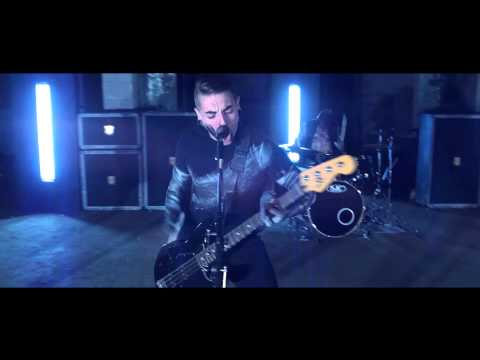 It Lives It Breathes - Independance Day