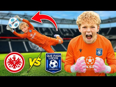 GoalkeeperPiet and Julivan Rodríguez