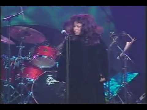 Chaka Khan- Live in 2000 with Vinnie Colaiuta, Melvin Davis, Mark Stephens