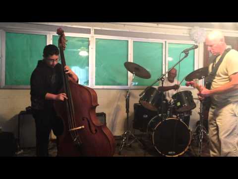 Martin Metzger jamming with my son on Double Bass