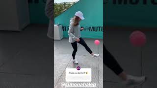 Simona Halep jonglează cu mingea pe picior la Madrid Open 2019