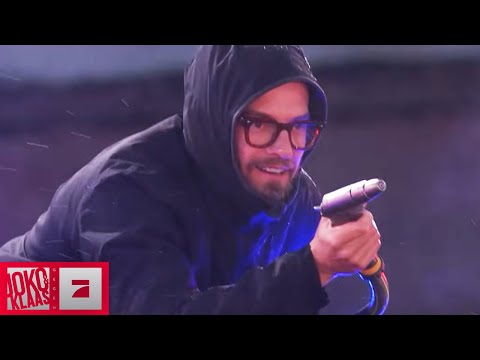 "I'm a complete idiot!" | Joko & Klaas vs. Katrin Bauerfeind & Jeannine Michaelsen | JKvsP7