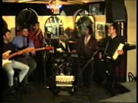 Zoran Josifovski - Ajde Vino Pijam