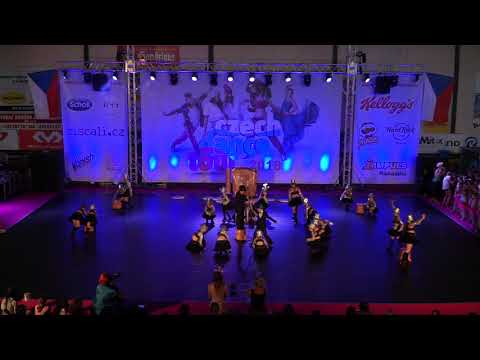 1. Taneční a pohybová škola ILMA Turnov - "Co se děje za komínem"