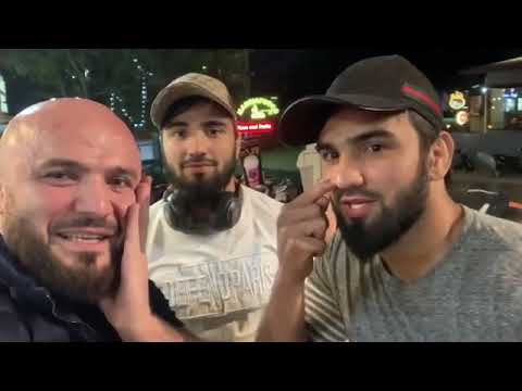 Мои братья @askhabov khasan и @askhabovlion  До момента пока не увидел их обоих, был уверен что с