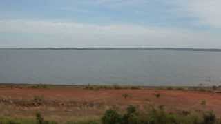 preview picture of video 'Kayak. Zone Touring. Lago Yacyreta.'