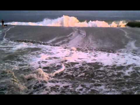 Why you never, ever turn your back on the ocean...