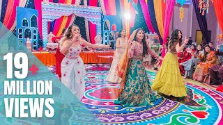Brides Surprise Mehndi Dance  Jalebi Baby  Cheez B