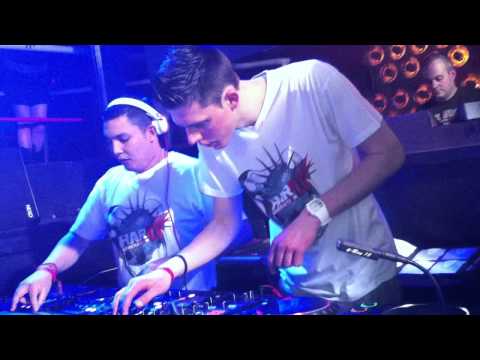 Deejay Toon-R & Mr-Noize @Cap'tain for Hard Generation (30/03/13)